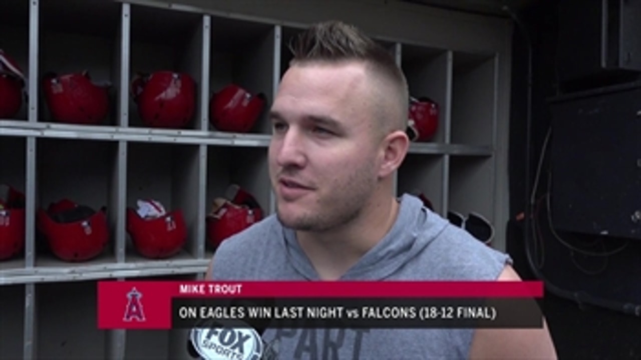 Philly superfan Mike Trout is happy with the Eagles' 1-0 start