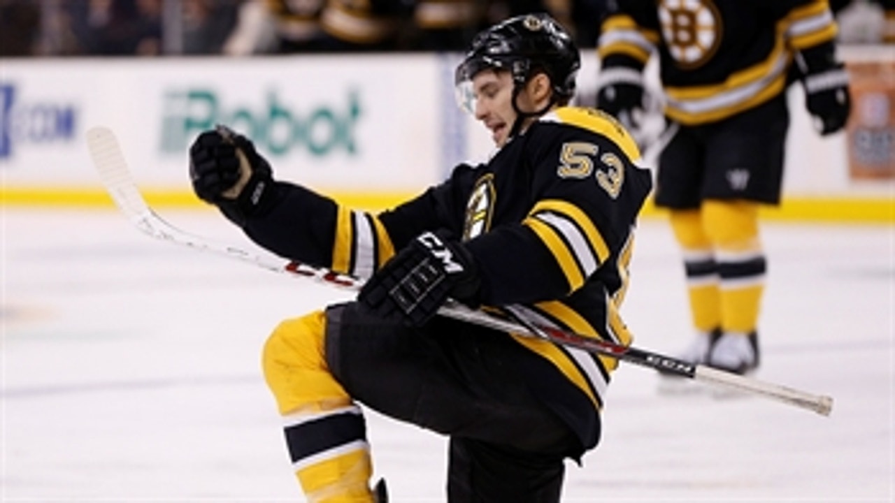 Bruins overpower Red Wings