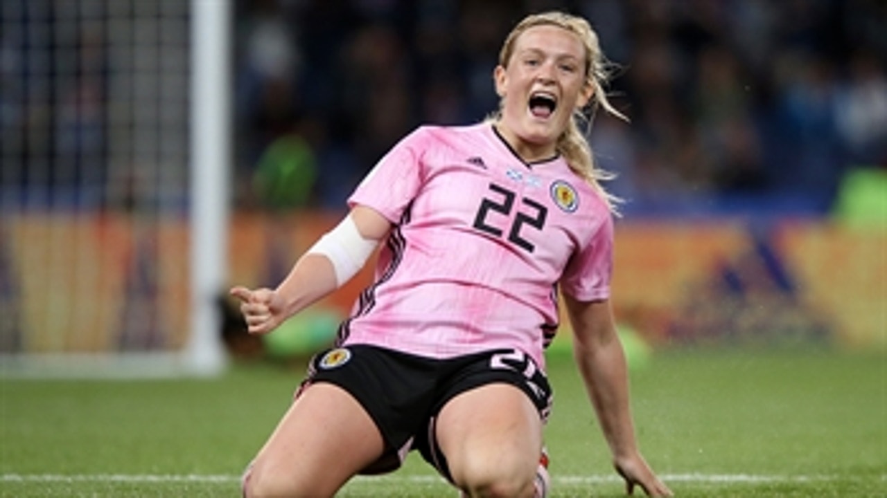 Scotland's Erin Cuthbert smashes the rebound for her first goal at the 2019 FIFA Women's World Cup™