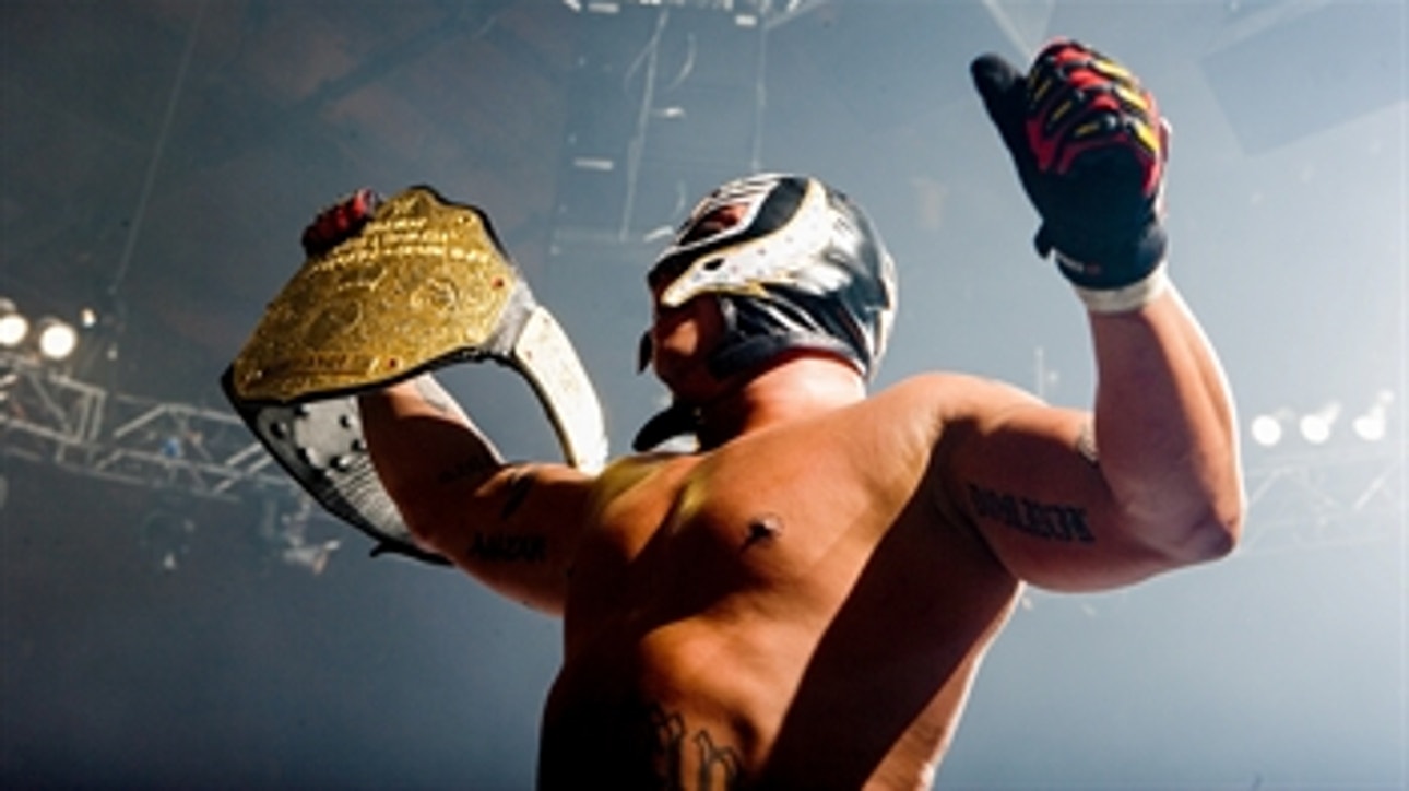 Kurt Angle vs. Rey Mysterio vs. Randy Orton - World Heavyweight Title Triple Threat Match: WrestleMania 22 (Full Match)