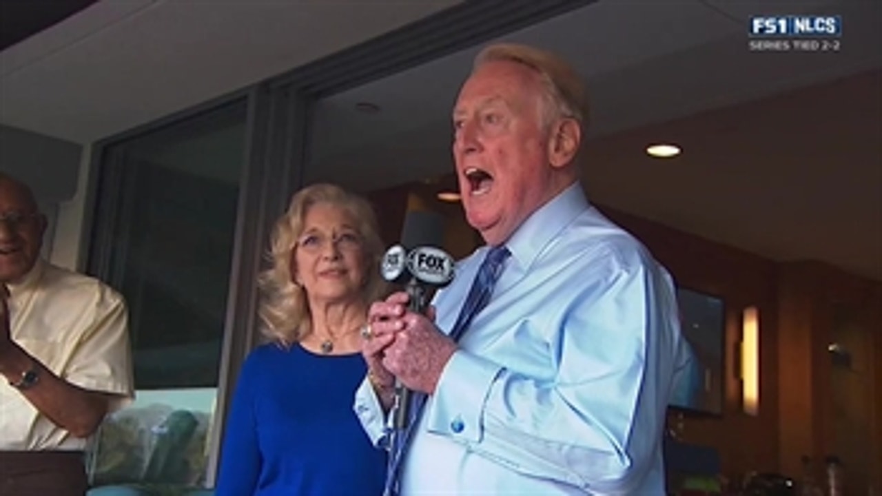 Los Angeles Dodgers honor Vin Scully with NLCS pregame tribute