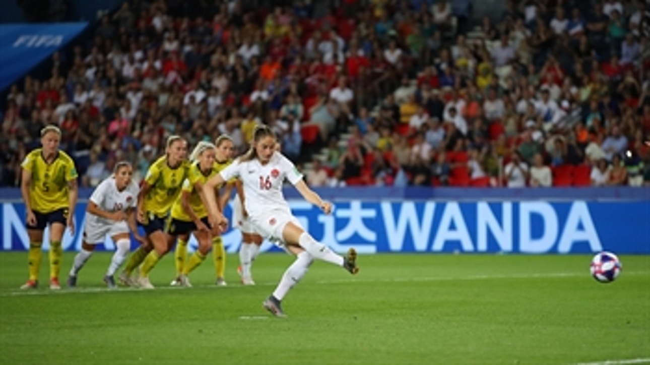 Hedvig Lindahl makes a brilliant save on Canada's penalty attempt to keep Sweden on top