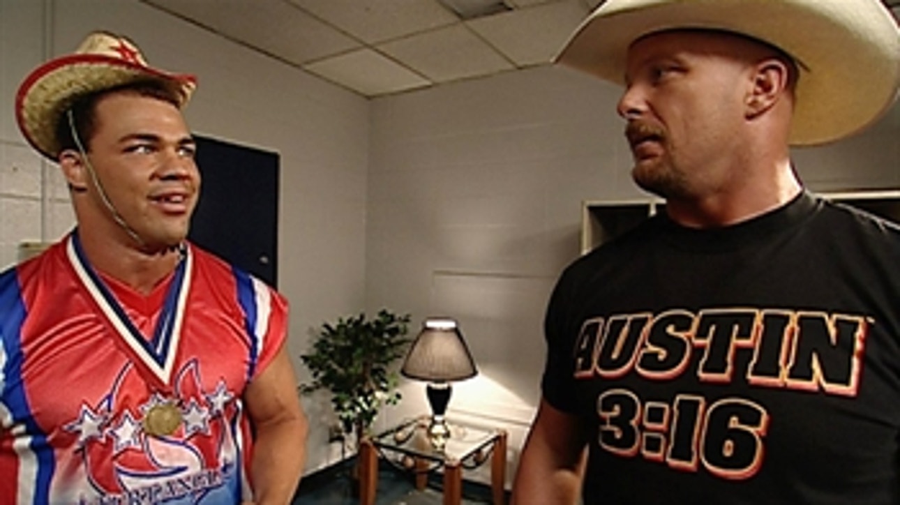 "Stone Cold" Steve Austin gives Mr. McMahon and Kurt Angle gifts: SmackDown, July 5, 2001