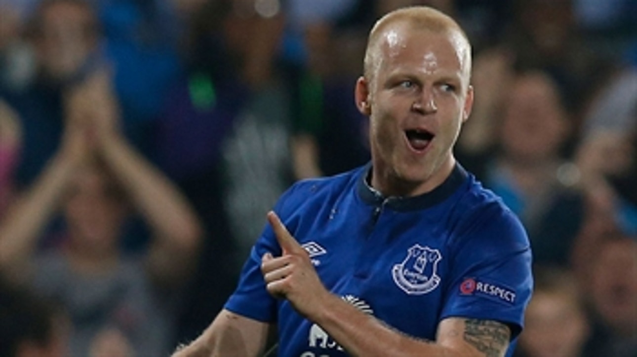 Wolfsburg own goal gives Everton early lead