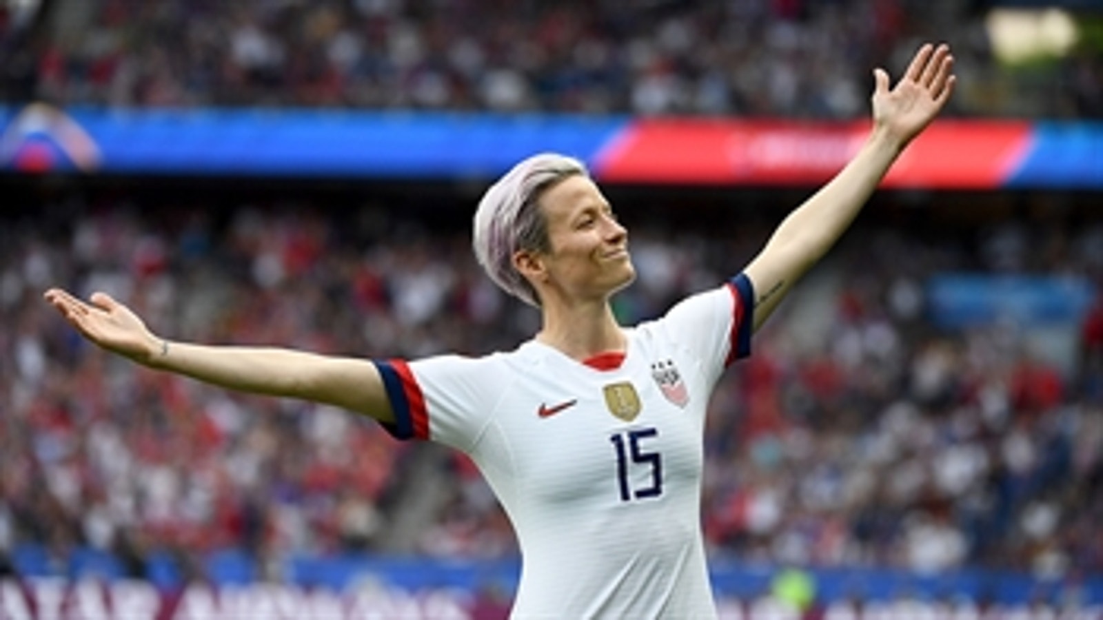 United States' Megan Rapinoe scores free kick for a 1-0 lead, strikes pose against France