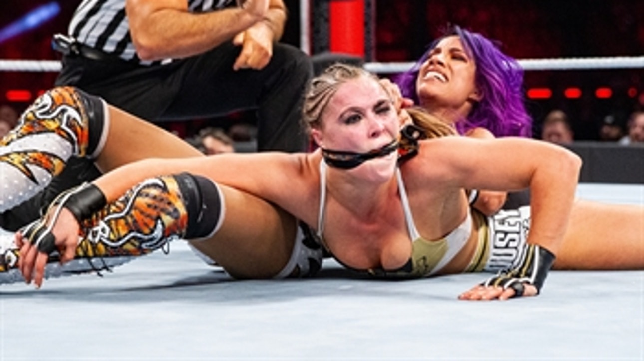 Ronda Rousey vs. Sasha Banks - Raw Women's Title Match: Royal Rumble 2019 (Full Match)