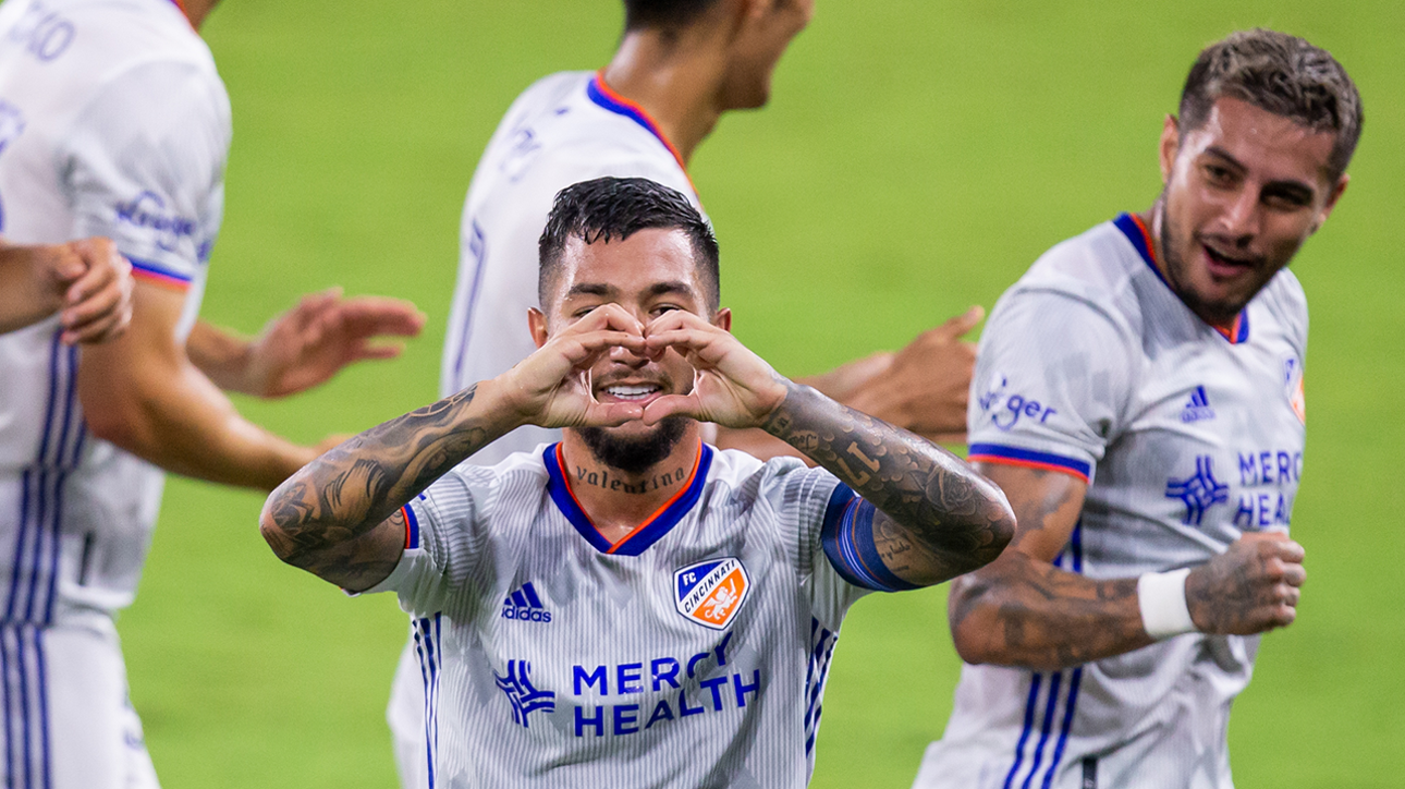 FC Cincinnati blank Toronto FC, 2-0, behind goals from Luciano Acosta and Allan Cruz