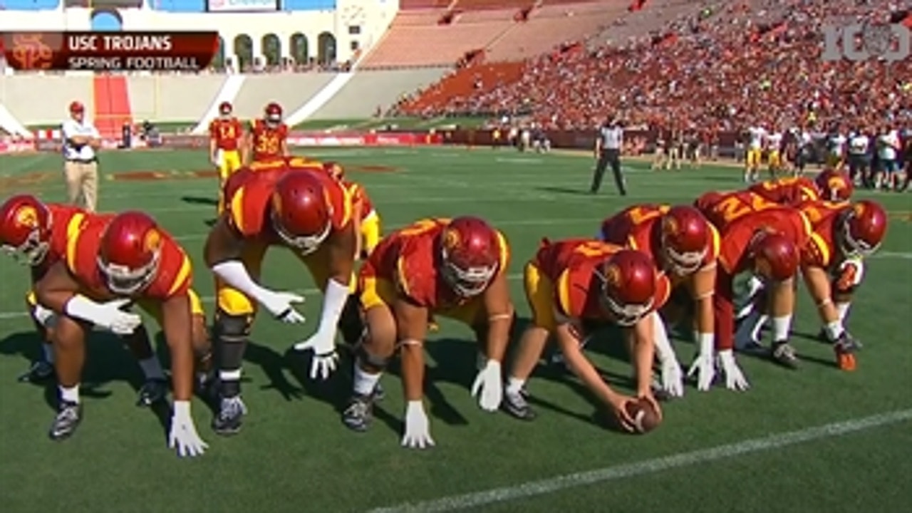 Incredible moment at USC's spring game as blind long-snapper Jake Olson took the field