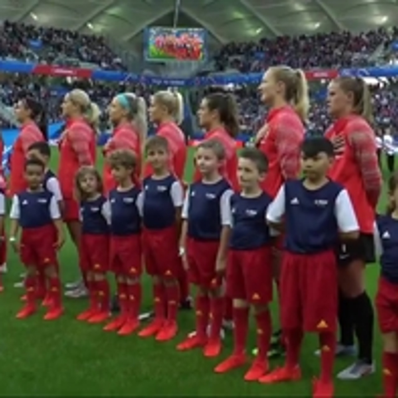 Watch The United States National Anthem Play For The First Time At The 19 Fifa Women S World Cup Fox Sports