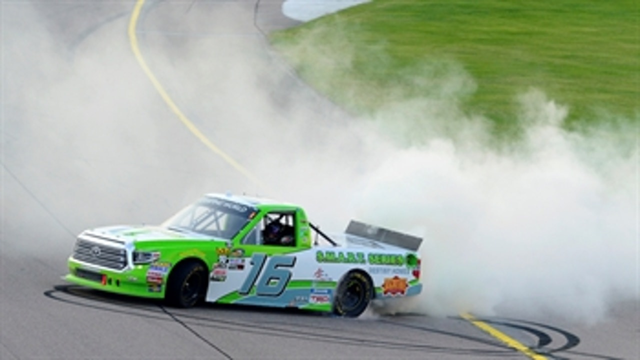 Brett Moffitt wins thrilling race at Iowa | 201 TRUCK SERIES | FOX NASCAR