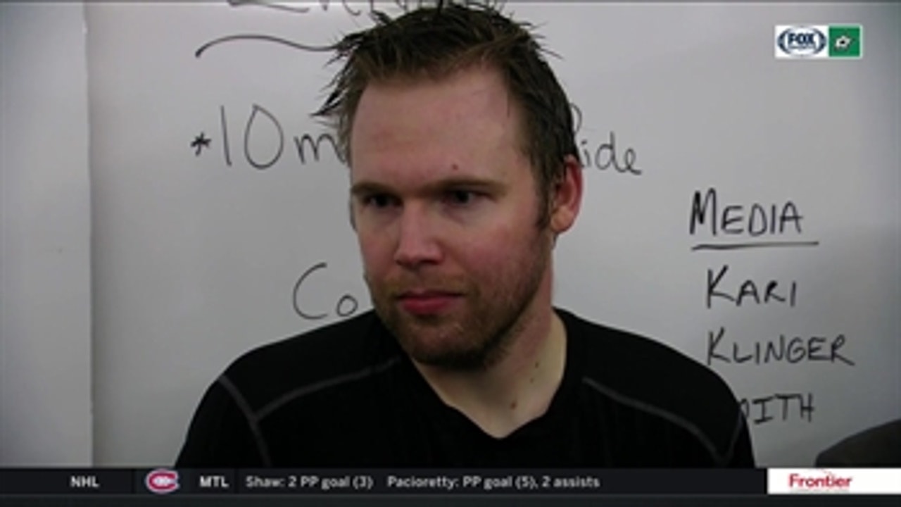 Kari Lehtonen reacts after allowing one goal at home against Sabres