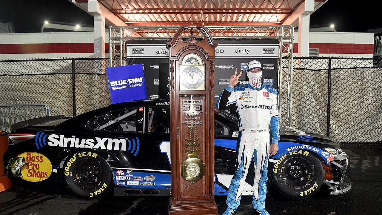 LAST LAPS: Martin Truex Jr. brings home the win in Martinsville