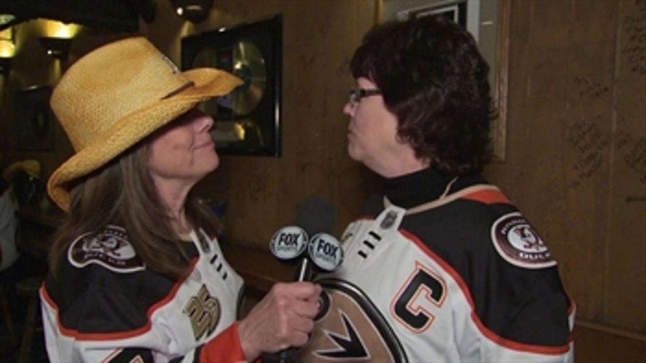 Ryan Miller's mom, Teresa, reports on the Anaheim Ducks' Mom's trip!