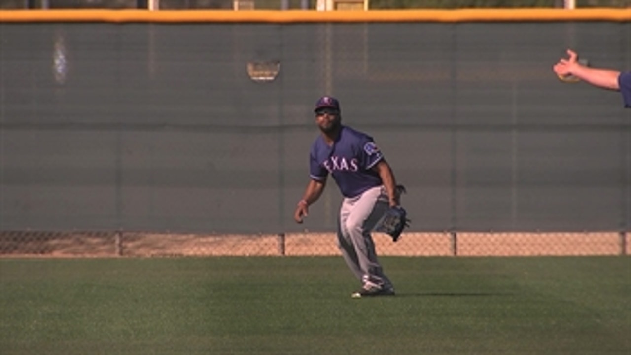 Delino DeShields footage from Thursday's Training Camp