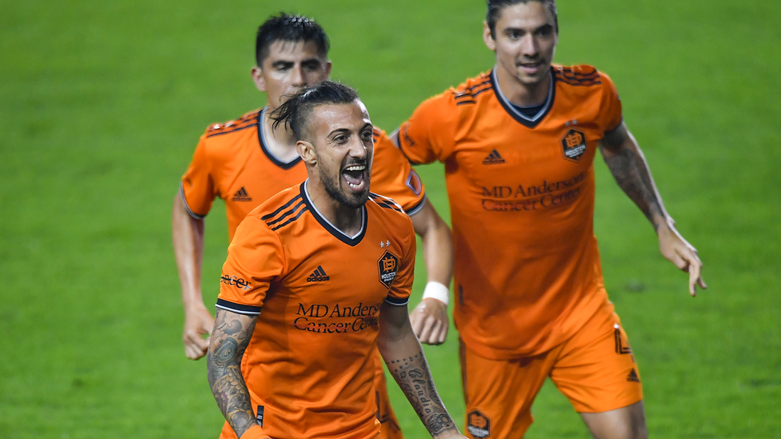 Dynamo start MLS season strong with 2-1 win over Earthquakes