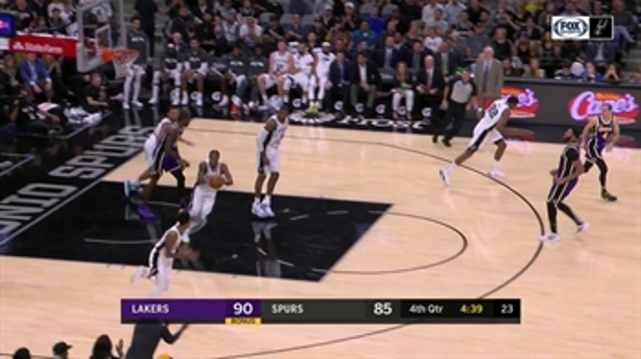 HIGHLIGHTS: Dejounte Murray Goes Through the Legs and Up