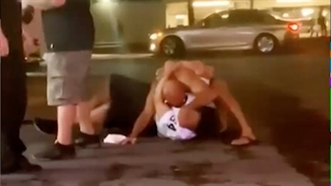UFC legend BJ Penn fights bouncer outside Honolulu strip club ' TMZ SPORTS