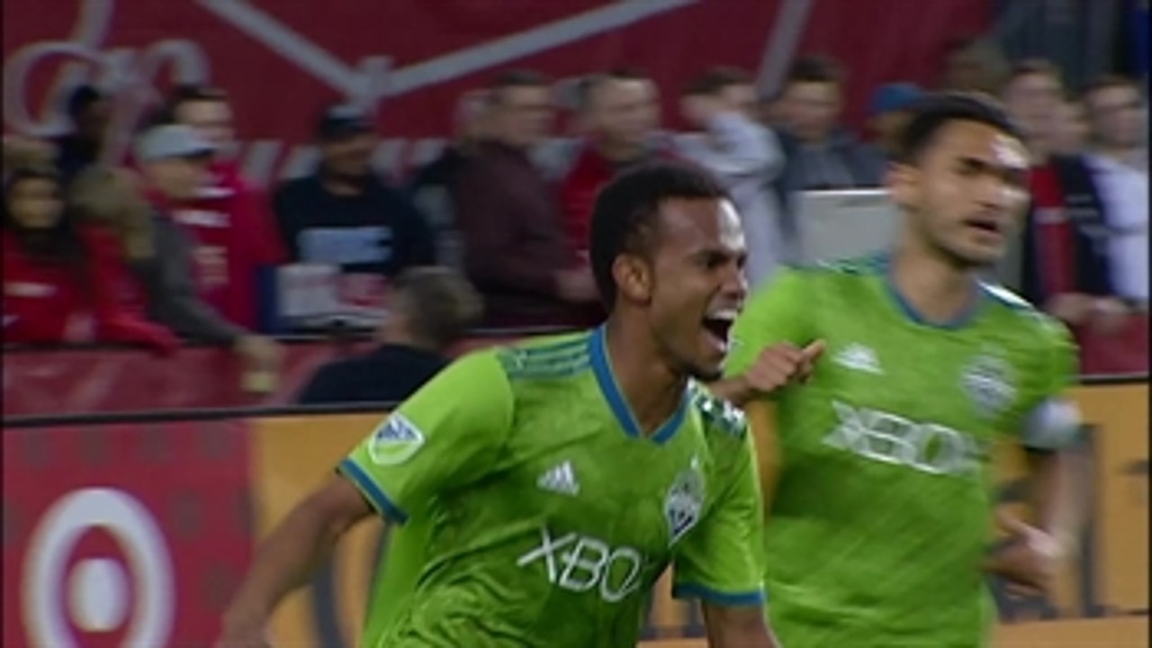 Handwalla Bwana scores his first MLS goal ' 2018 MLS Highlights