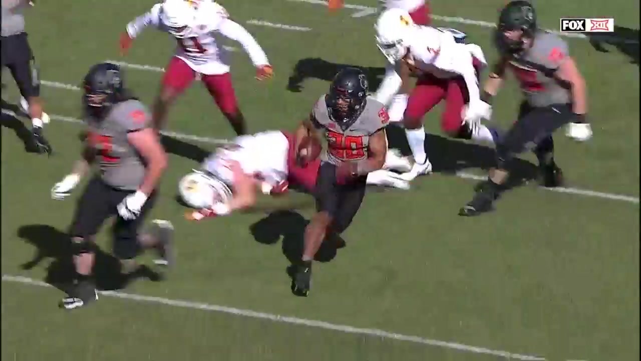 Chuba Hubbard breaks off 32-yard TD run, No. 6 Oklahoma St. leads No. 17 Iowa St, 14-7
