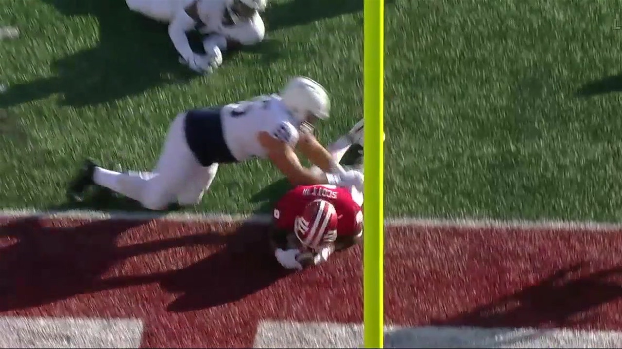 Stevie Scott III fights into end zone to give Indiana a 10-7 lead over No. 8 Penn State