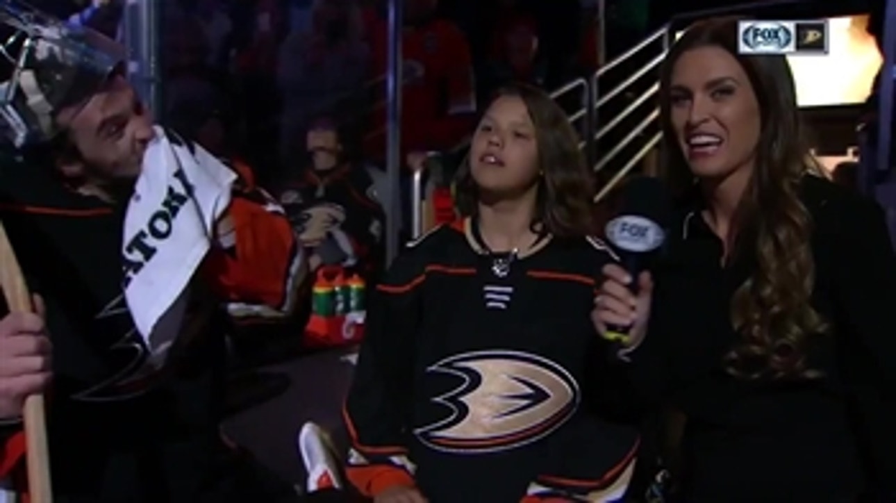 John Gibson had 32 saves in a winning effort over the Coyotes