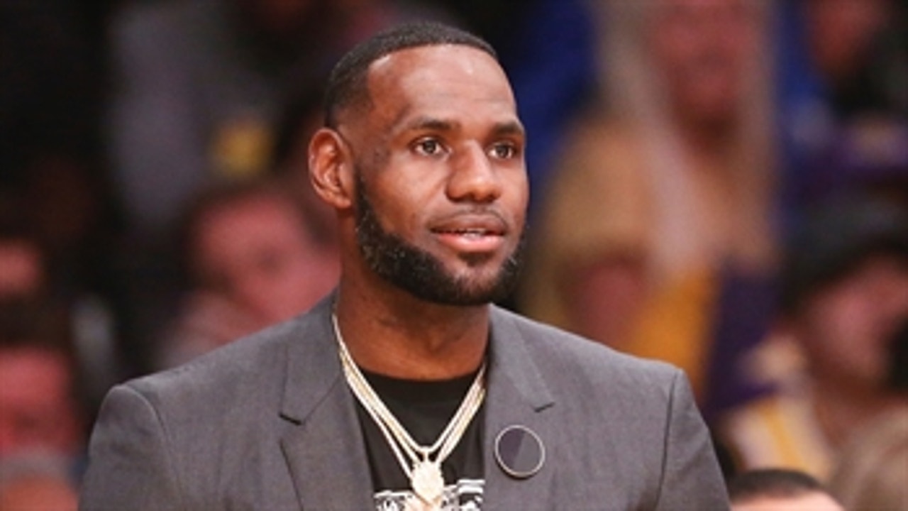 Skip Bayless thinks Lebron James should take the reins in luring superstar to the Lakers