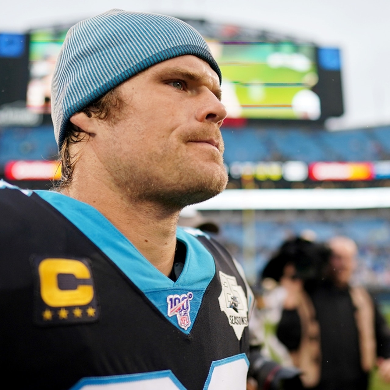 Greg olsen beanie top