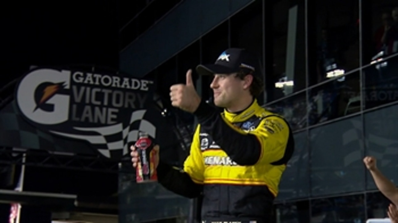 Ryan Blaney wins Duel #1 at Daytona