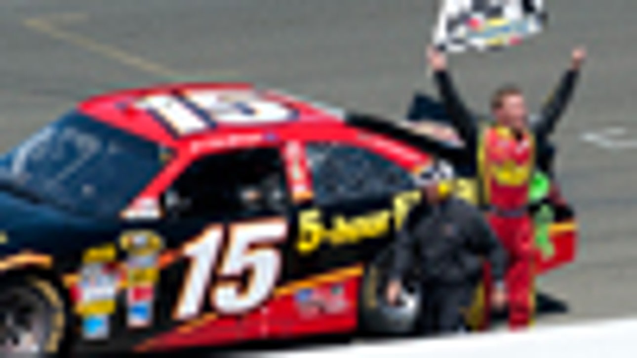 Bowyer takes the checkered