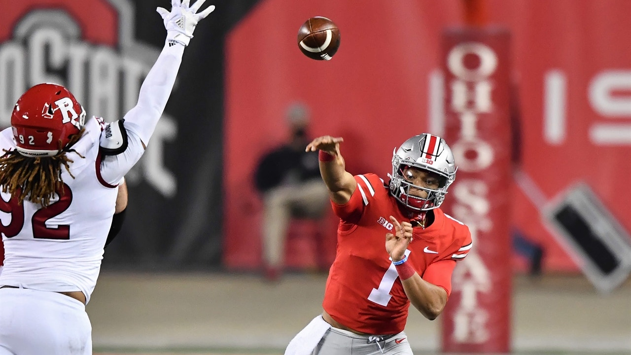 Justin Fields' 314 yards, six touchdowns lead No. 3 Ohio State to 49-27 rout of Rutgers