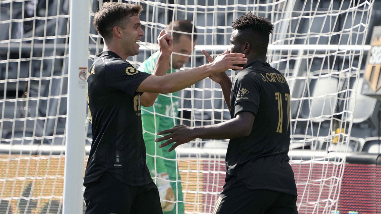 Carlos Vela leaves early, but LAFC get 2-0 win over Austin FC