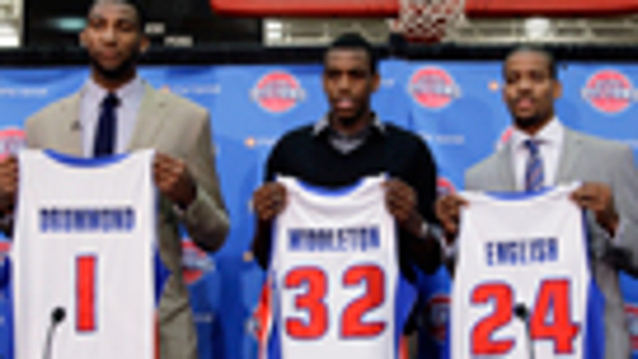 Pistons introduce draft picks