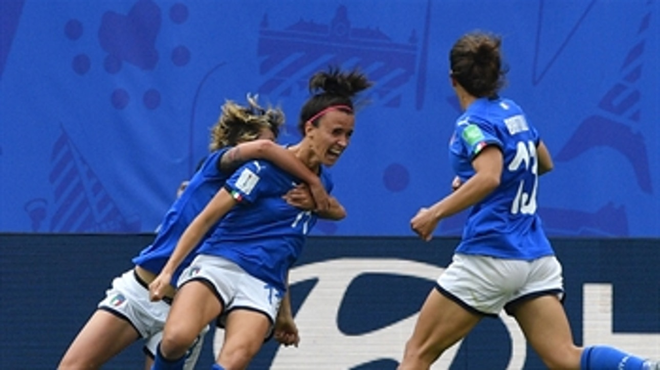 Watch Italy's last-minute, stoppage-time header to take down Australia