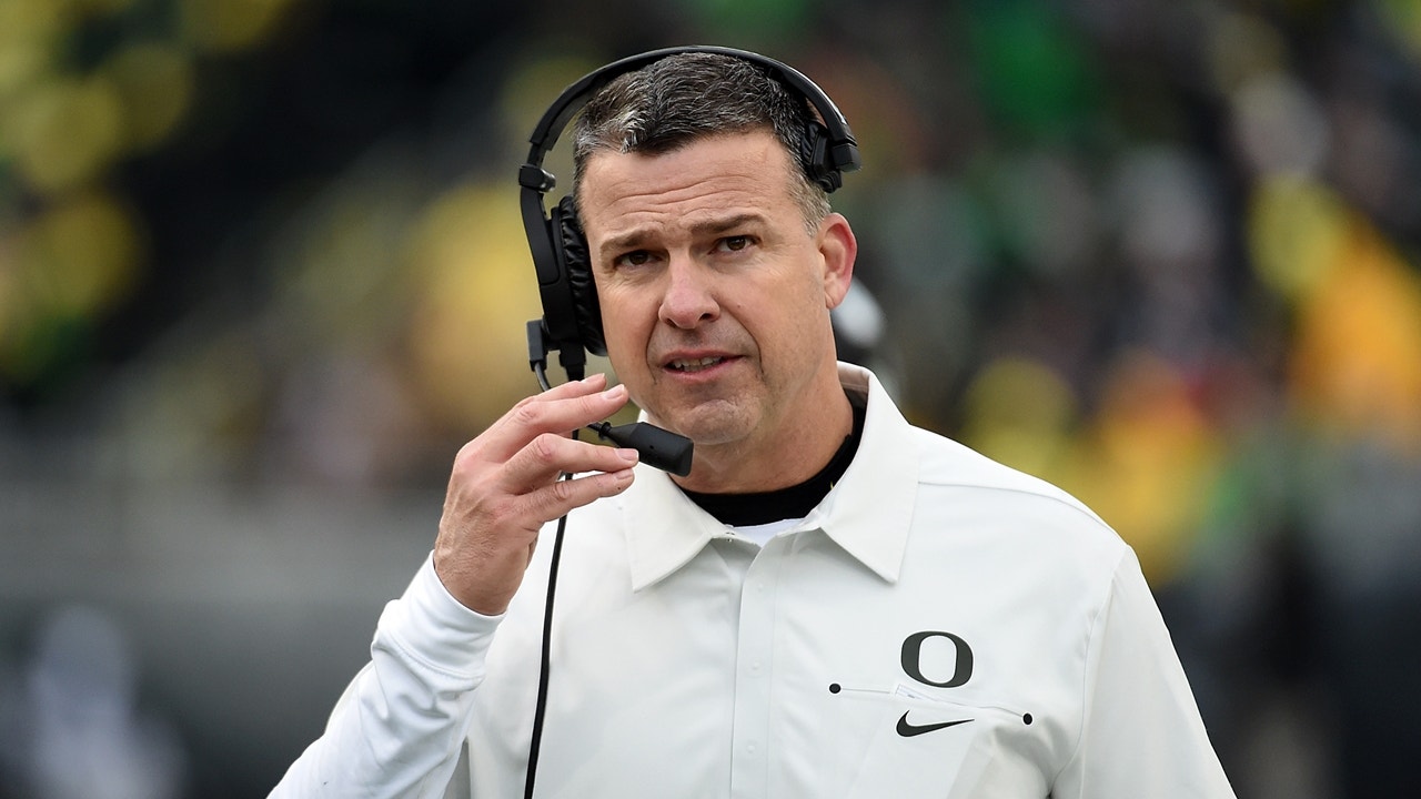 Oregon Ducks head coach Mario Cristobal joins Big Noon Kickoff to discuss keeping his players ready despite not playing this season