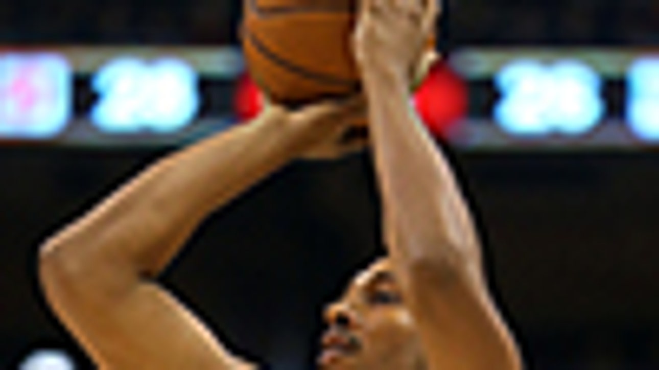 Diaw, Spurs top Raptors