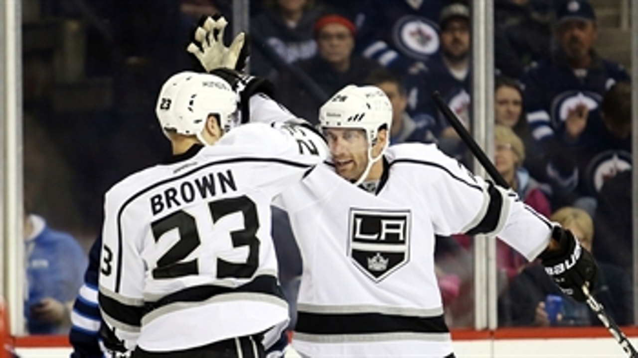 Kings cruise past Jets for 6th straight win