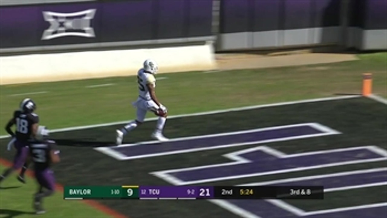 Trestan Ebner slices through the Horned Frogs' defense and takes it 58 yards to the house