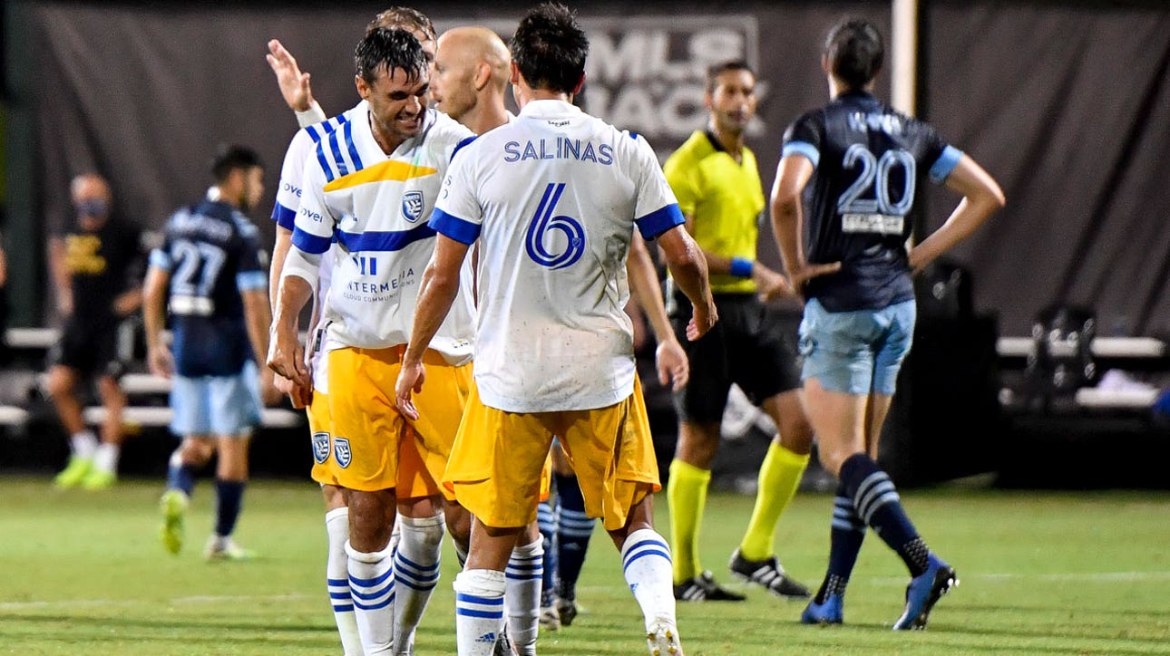 Earthquakes' Salinas scores game winner in stoppage time to stun Whitecaps