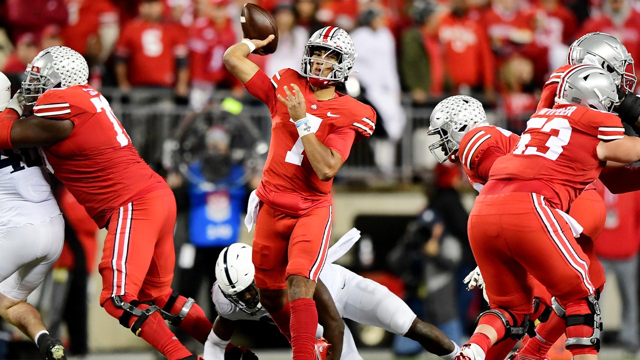 Can the Buckeyes break out from their end zone woes? 'Big Noon Kickoff" crew analyzes Ohio State's goal line play-calling