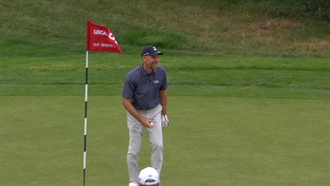 John Smoltz chips in for birdie on the 12th hole