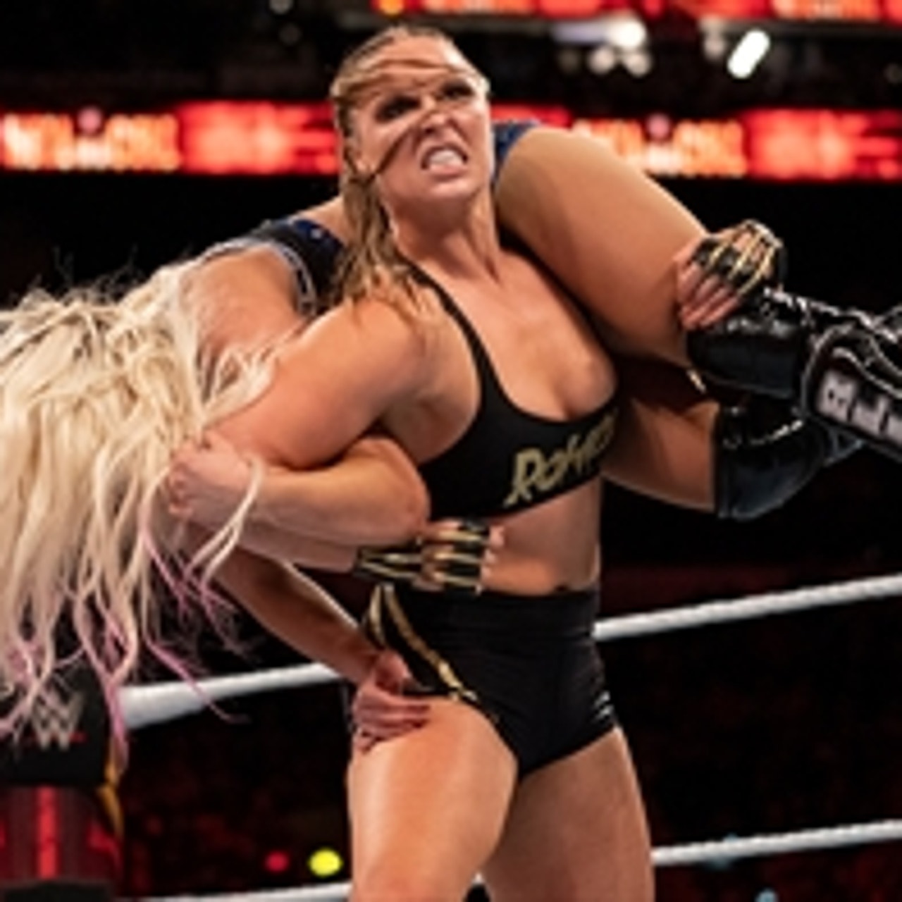2018 TOPPS NOW WWE #54 RONDA ROUSEY DEFEATS ALEXA BLISS TO RETAIN RAW TITLE 