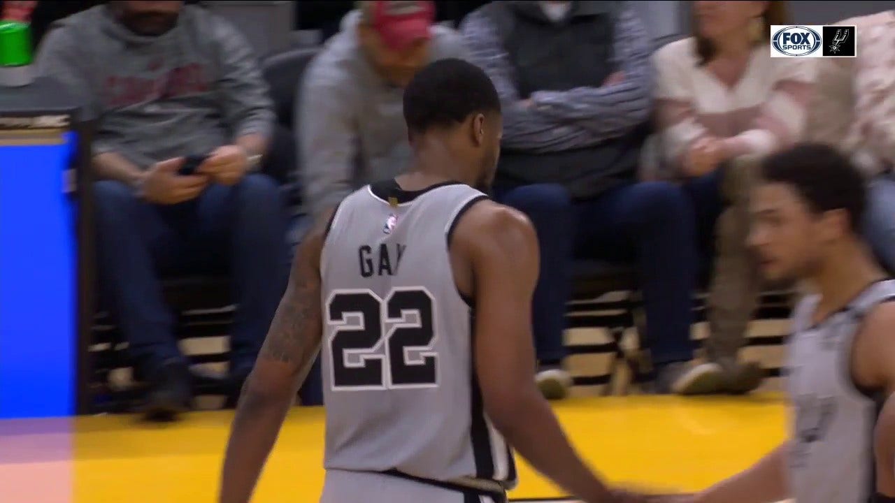 HIGHLIGHTS: Rudy Gay hits one behind the arc