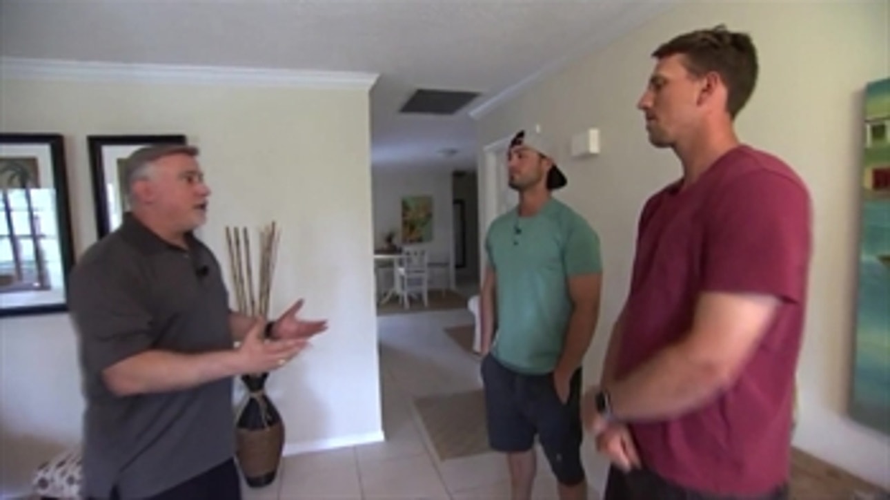 Jim Hayes visits Randal Grichuk and Stephen Piscotty's spring training crib