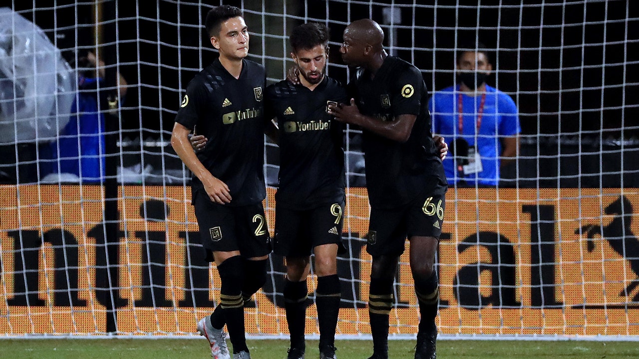 LAFC’s Diego Rossi buries Galaxy with four goals in El Trafico