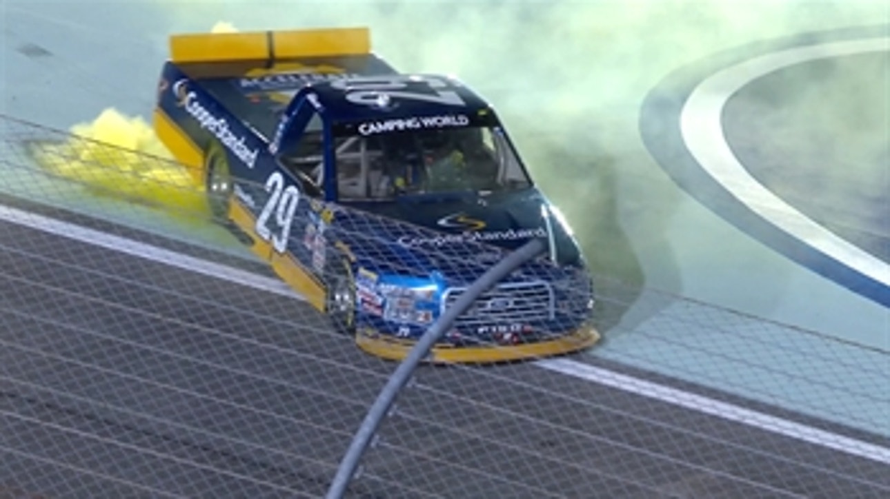 Chase Briscoe scores first career win in BKR's final race | 2017 TRUCK SERIES | FOX NASCAR