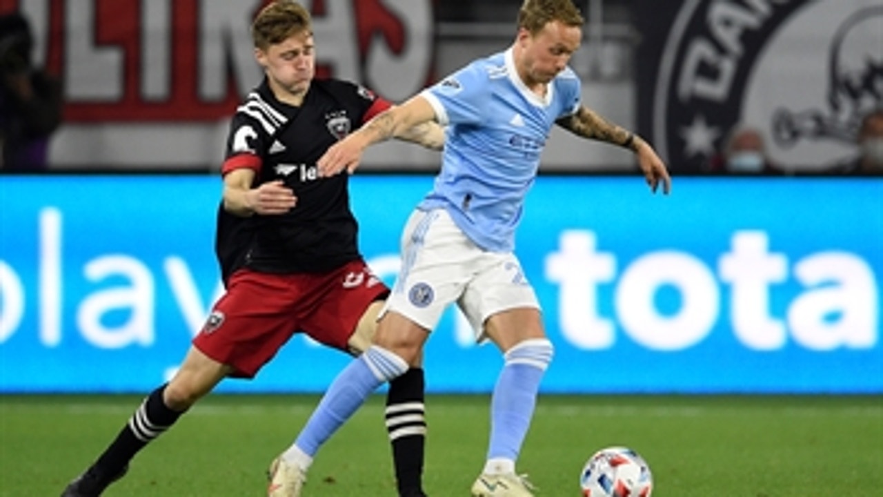 DC United score twice late in first half to beat NYCFC, 2-1