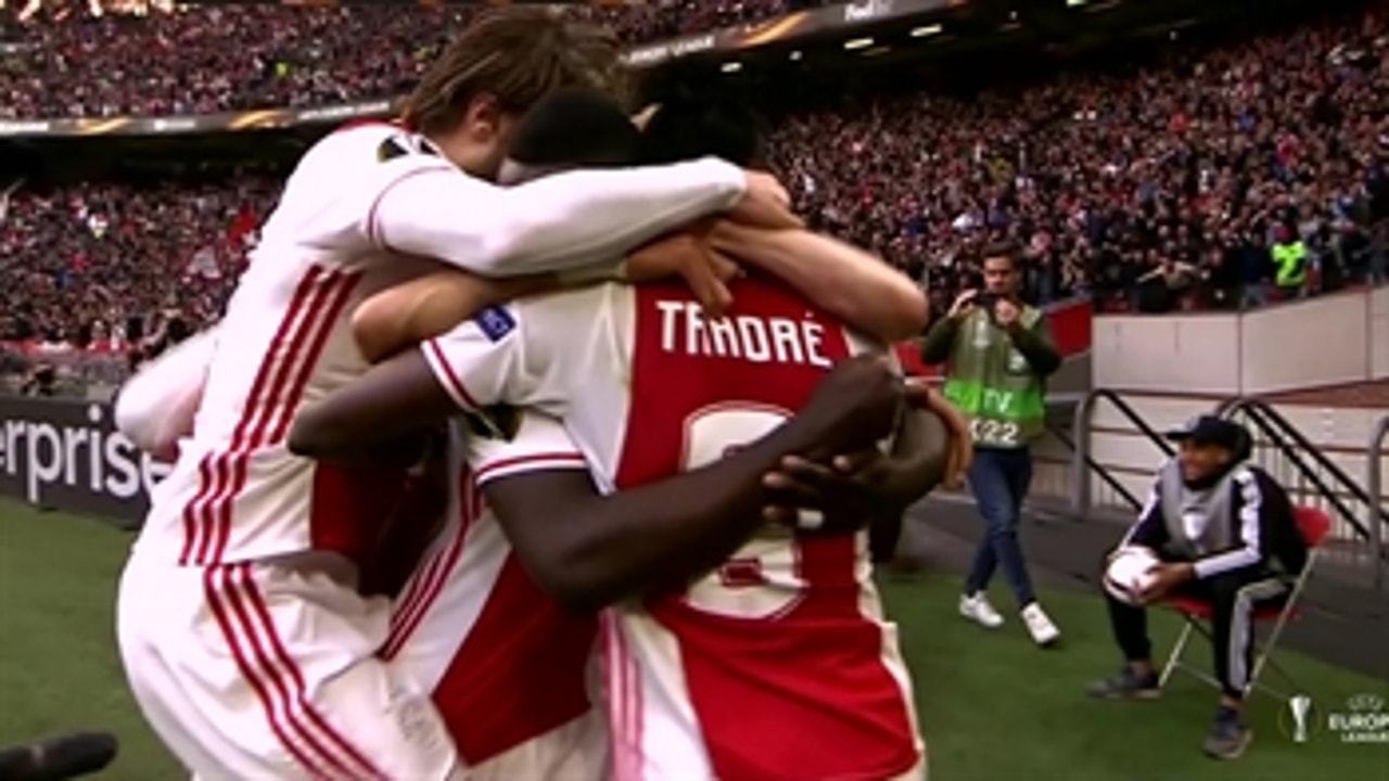 Bertrand Traore's header gives Ajax a 1-0 lead  ' 2016-17 UEFA Europa League Highlights