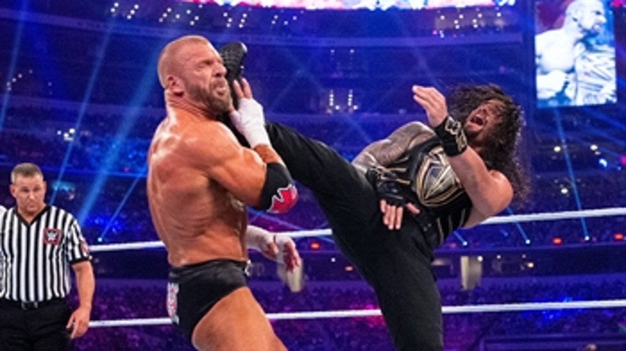 Triple H vs. Roman Reigns - WWE World Heavyweight Title Match: WrestleMania 32 (Full Match)