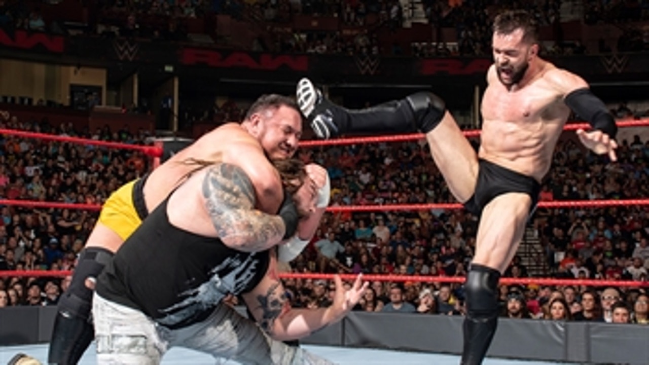 Finn Bálor vs. Samoa Joe vs. Bray Wyatt – Triple Threat Match: Raw, May 29, 2017 (Full Match)