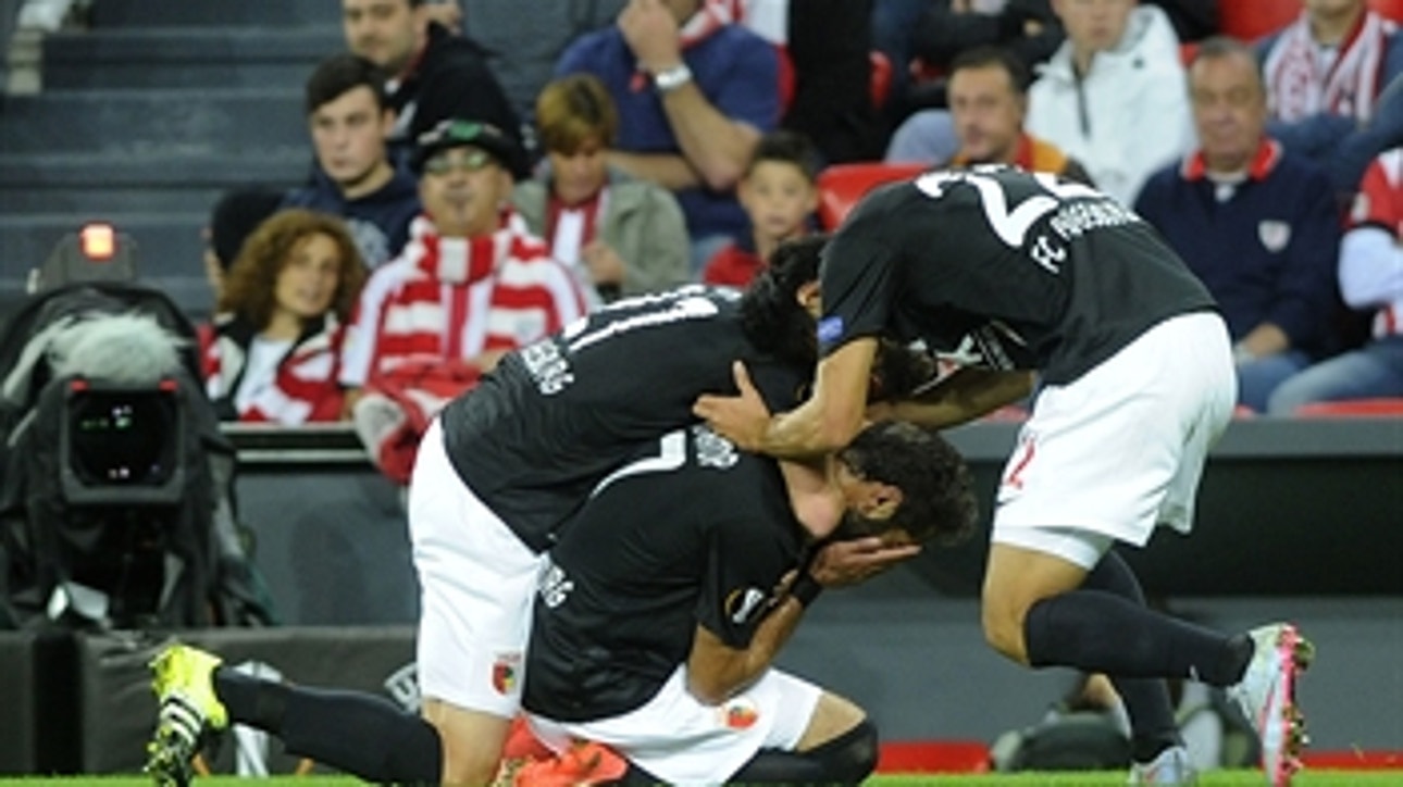 Altintop gives Augsburg 1-0 lead - 2015-16 UEFA Europa League Highlights